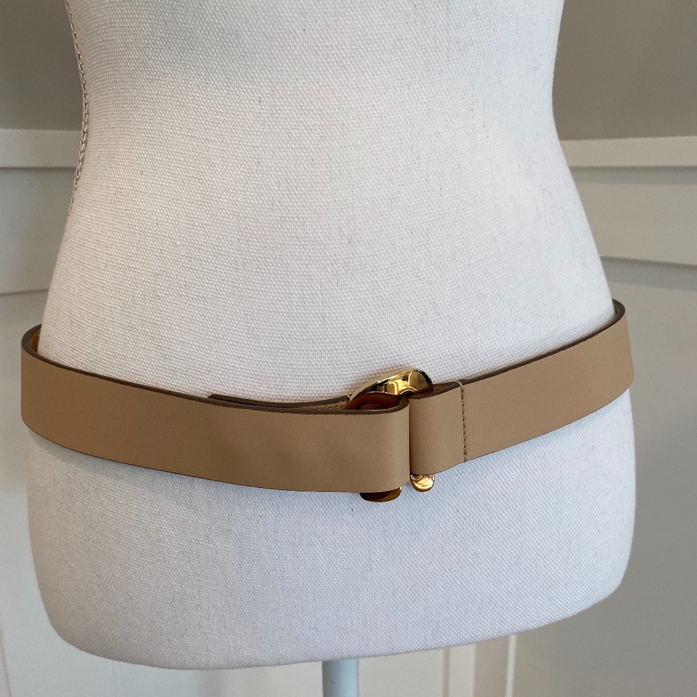 Tod's tan/peach genuine leather belt